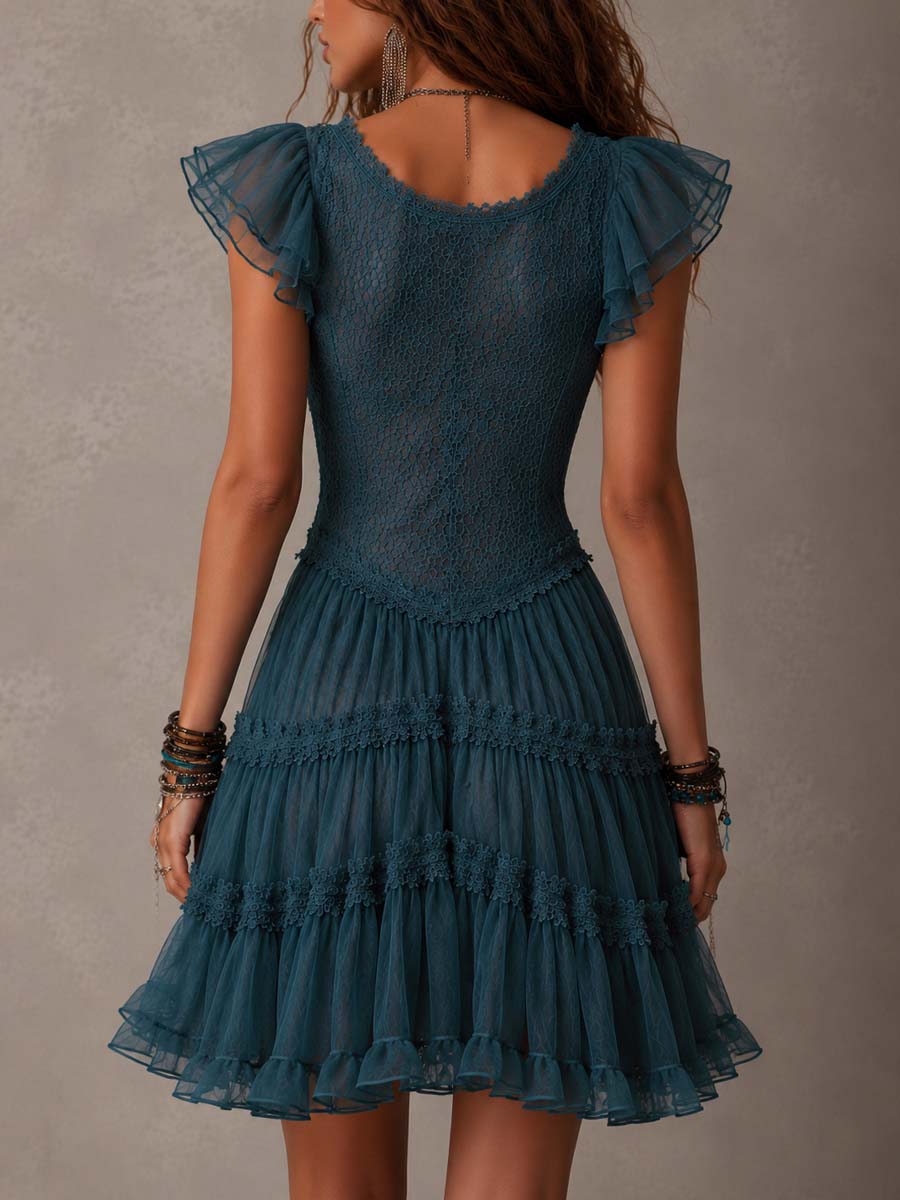 Vestido Violeta Cortés con Volantes en Encaje y Gasa