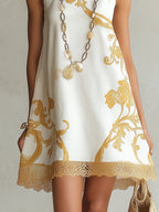 Vestido Violeta Cortés con Encaje Blanco con Motivos Dorados