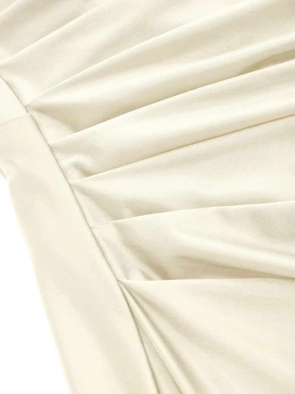 VESTIDO MAXI CON ESCOTE CUADRADO SATINADO