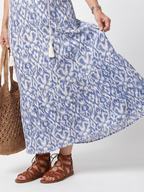Vestido Violeta Cortés con Cordones en el Cuello