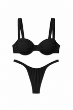 Bikini Violeta Cortés con Detalles Plisados en las Copas