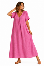 Vestido Violeta Cortés con Caída Fluida