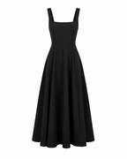 Vestido Violeta Cortés con Corte Entallado