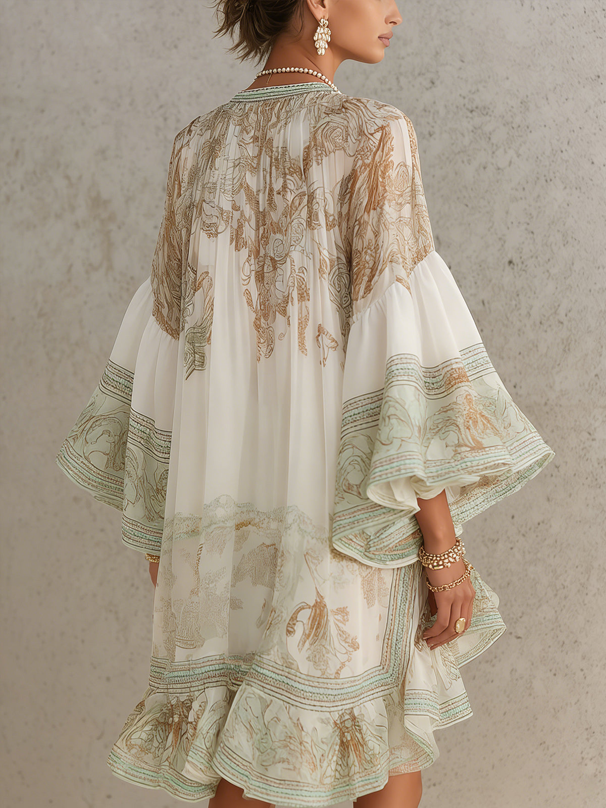Vestido Violeta Cortés con Mangas de Volantes