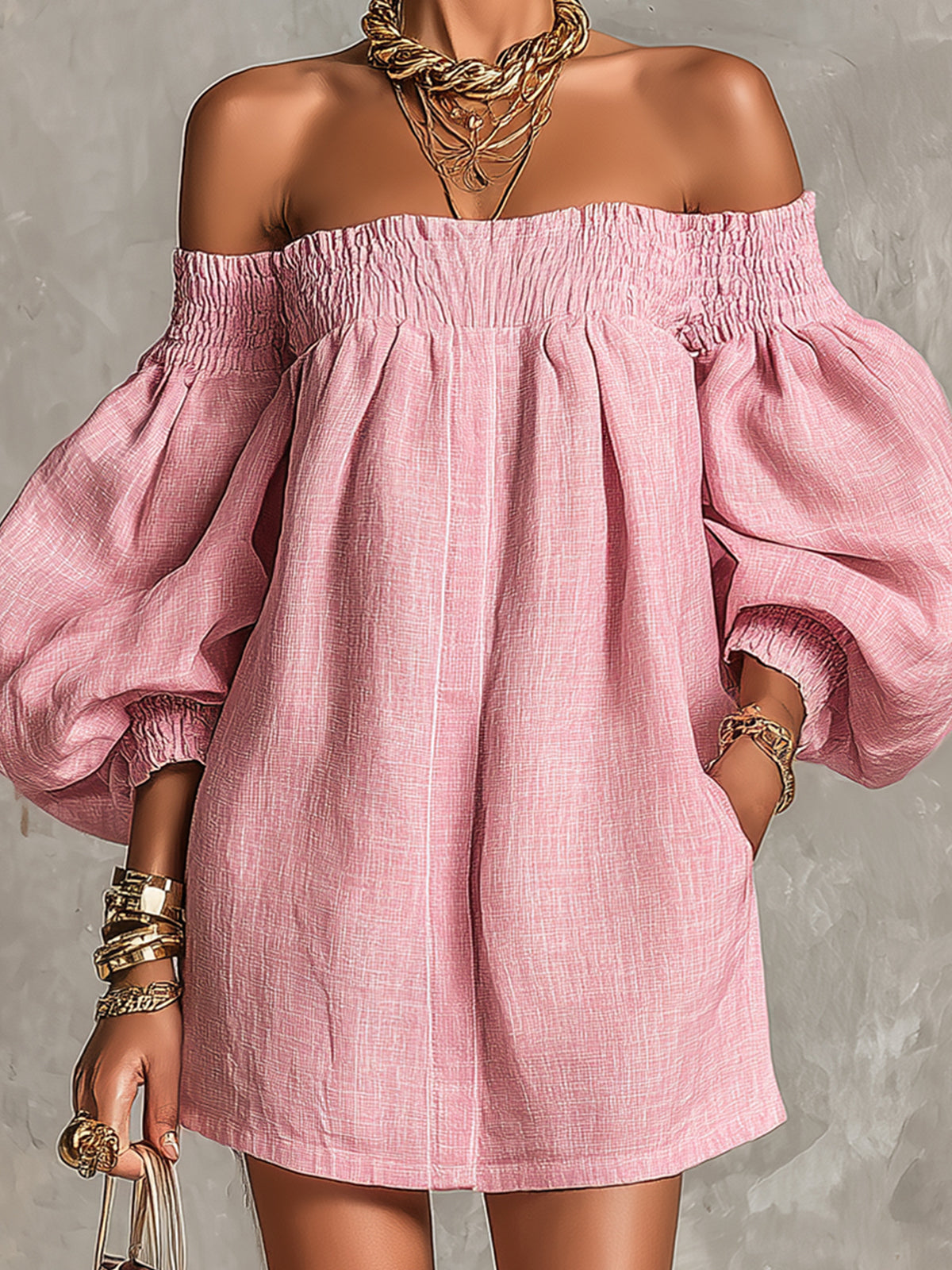 Vestido Violeta Cortés con Mangas Farol y Hombros Descubiertos