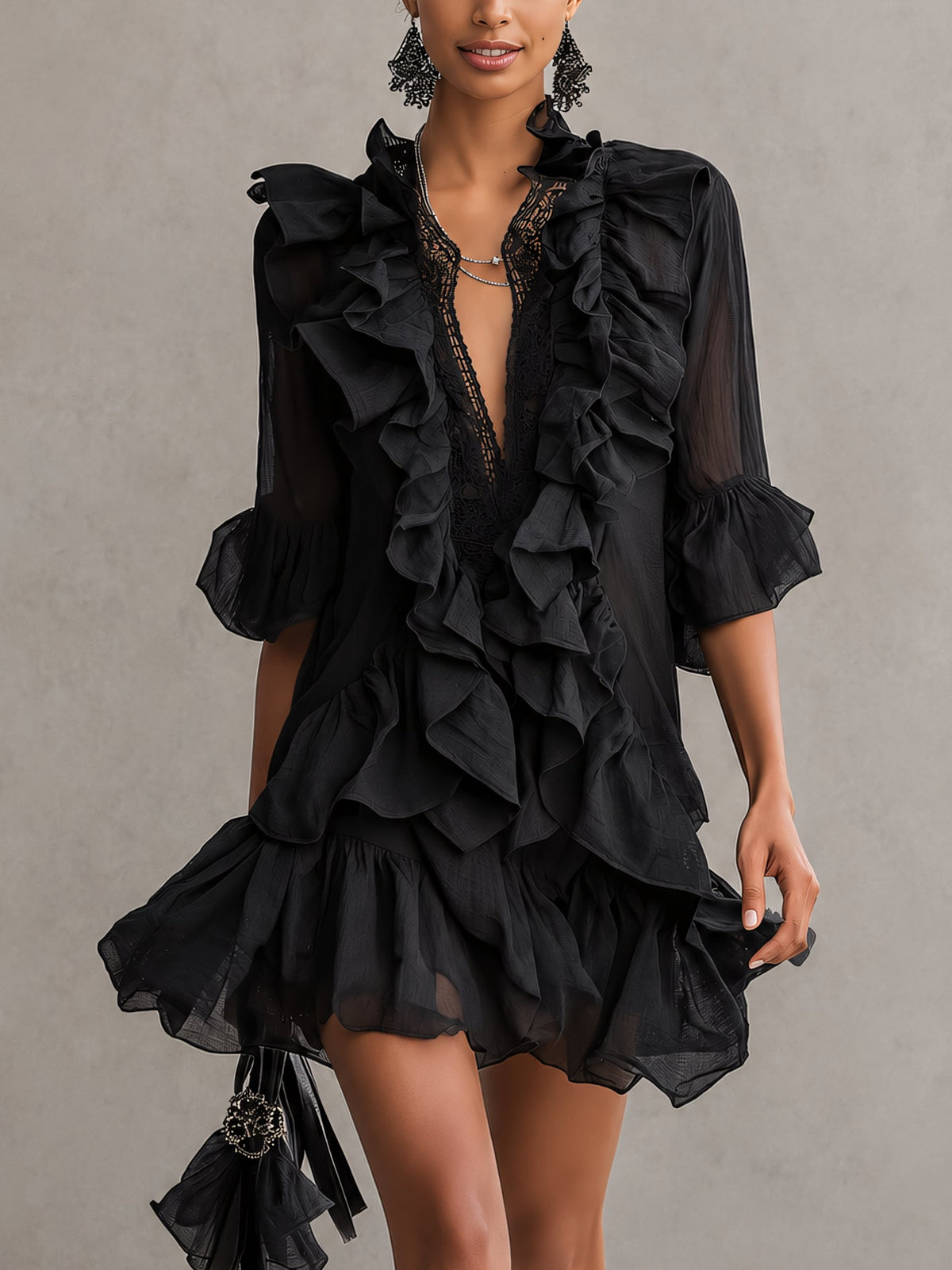 Vestido Violeta Cortés con Gasa y Volantes