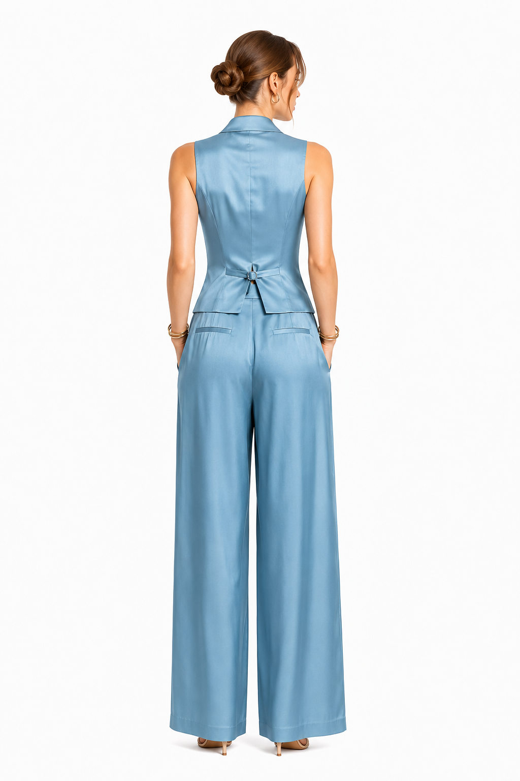CONJUNTO DE DOS PIEZAS PARA MUJER CON CUELLO EN V Y BOTONES