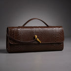 Sammi - Clutch Estampado de Serpiente