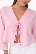 Camisa Violeta Cortés con Estampado Blossom en Rosa
